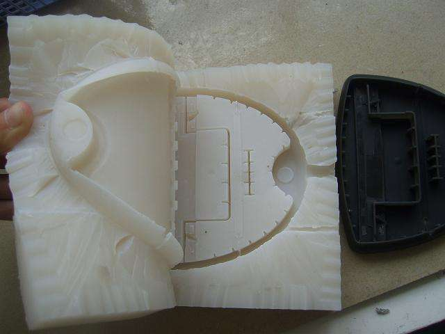 決定模具硅膠產(chǎn)品價(jià)格的因素有哪些？